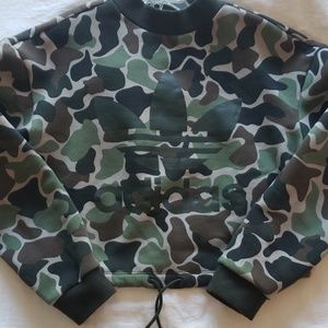 Adidas Cropped Camo Sweatshirt